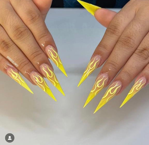 Press on nails