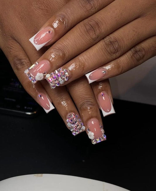 Press on nails