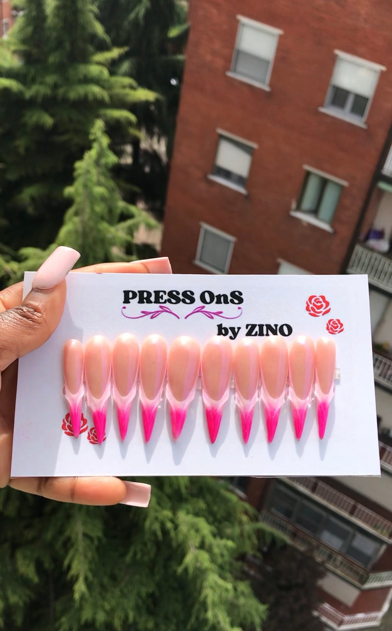 Press on nails