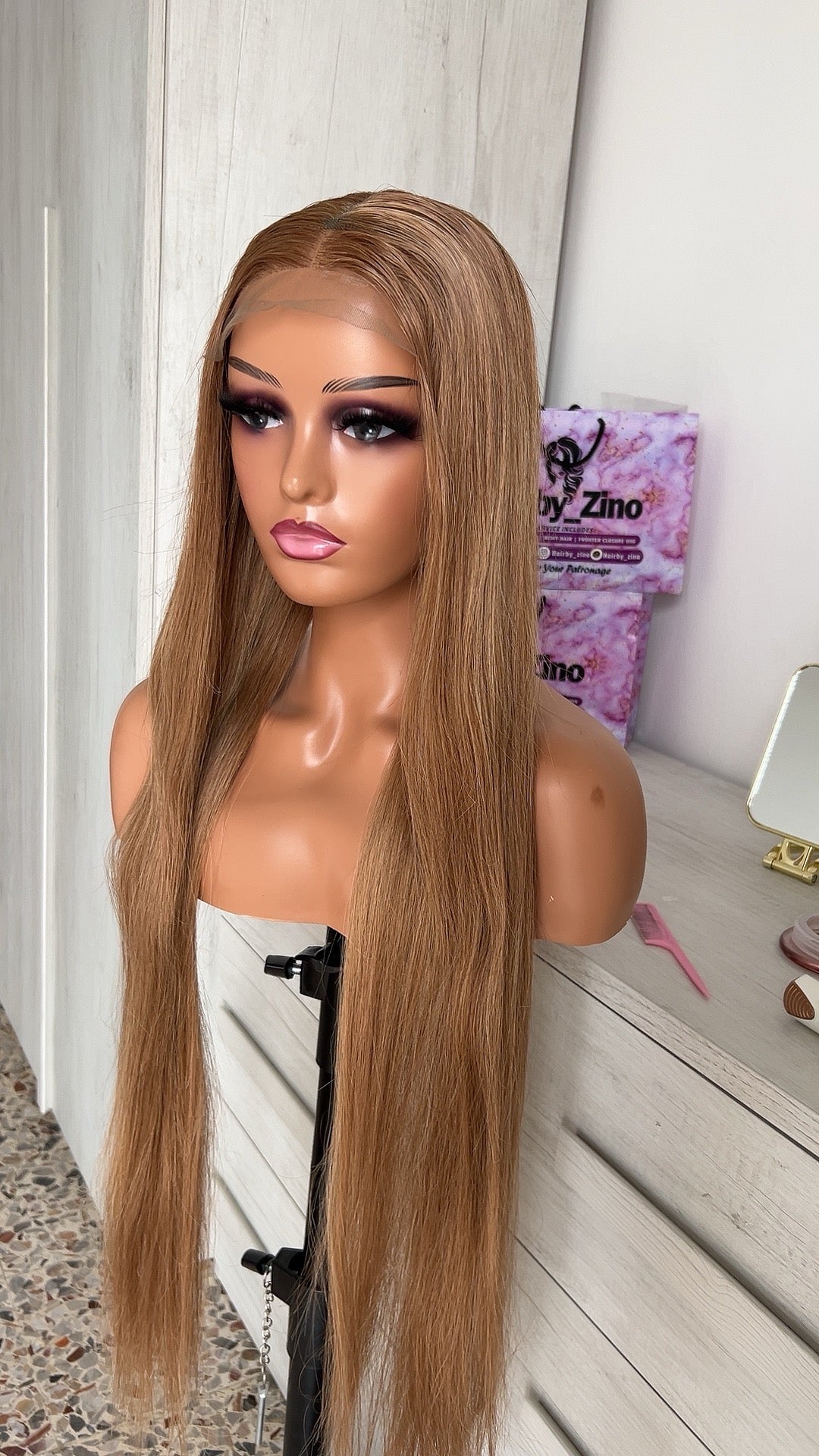 WIG GOLD HAIR BLEND